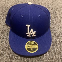 BRAND NEW DODGER HAT size 7 and 1 half