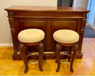 Solid wood Bar with 2 bar chairs $50