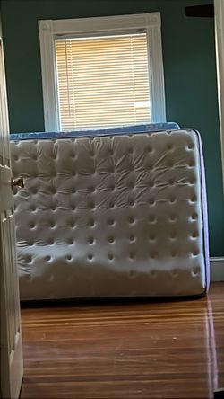 Full mattress