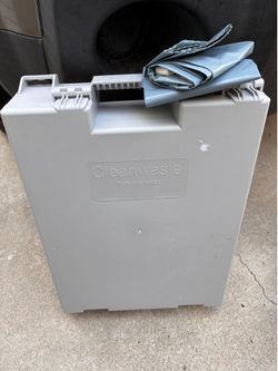 Cleanwaste portable toilet