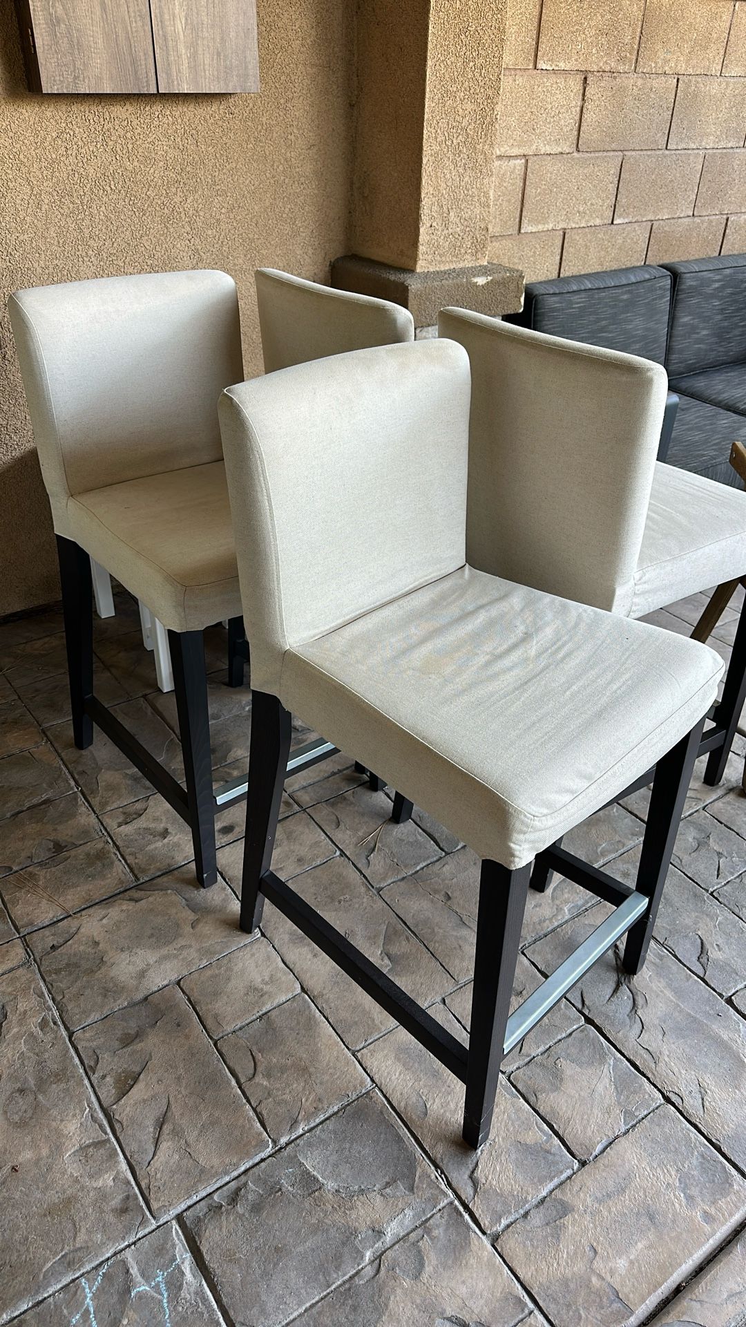 Bar Stools (countertop Height)