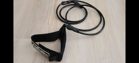 NEW LEASH FOR 7' TO 9' SURFBOARDS OR PADDLEBOARDS - ONLY $15