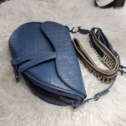 Sling bag 