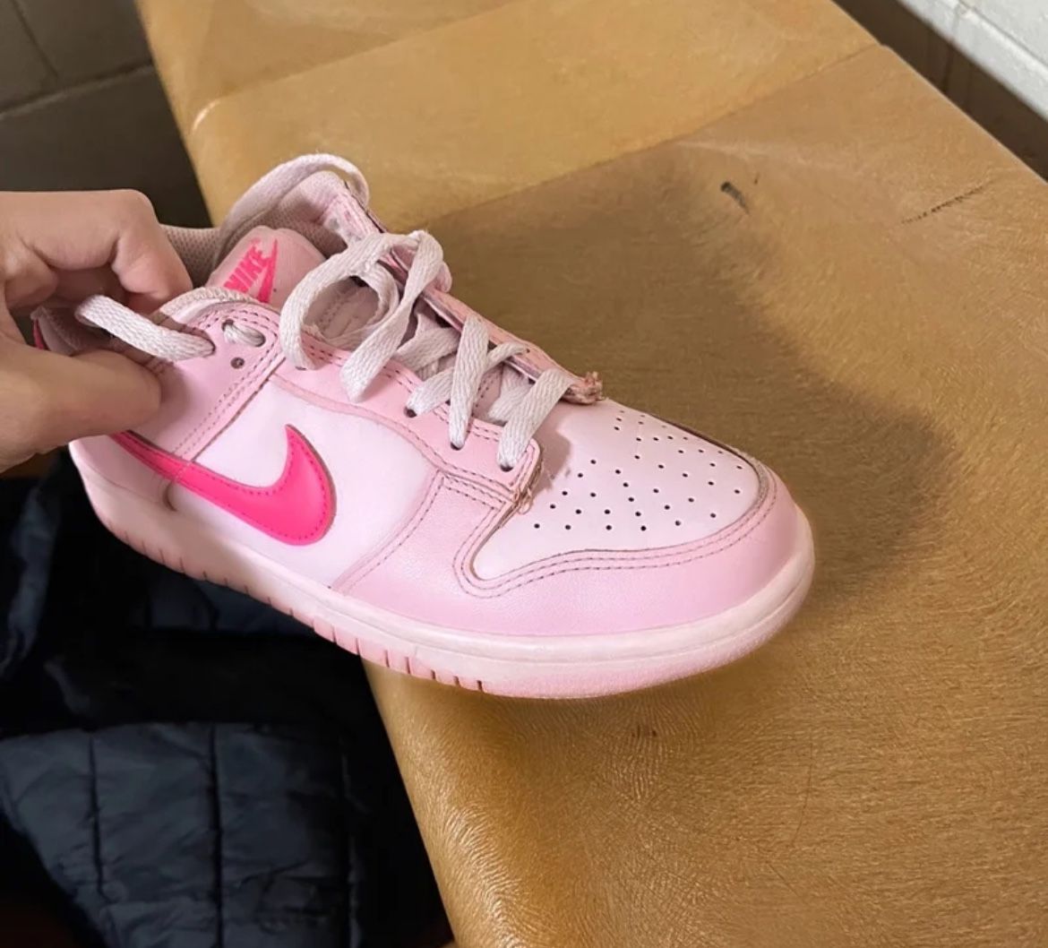 Nike dunks, pink, 5