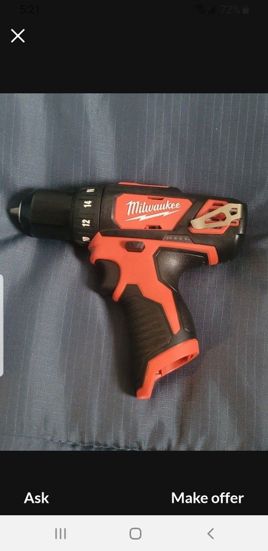 MILWAUKEE M12 3/8 DRILL/DRIVER (TOOL ONLY)