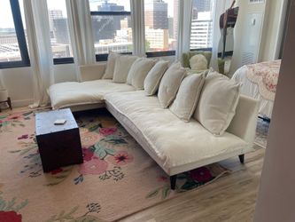 Denna Sectional