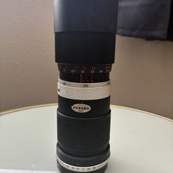 Vivitar 85–205mm f/3.8 Vintage Lens