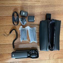DJI Osmo Pocket 3 Creator Combo
