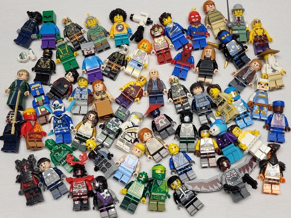 Lego Minifigure From Star Wars Ninjago Marvel CMF Minecraft Harry Potter 