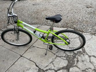 Cannondale Day Tripper (green) for Sale in Pasadena, CA