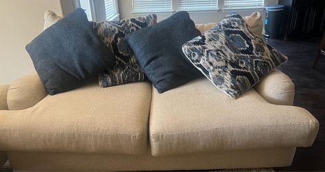 Light Beige, Three-Cushion Sofa