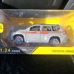 toyota prado model car toy