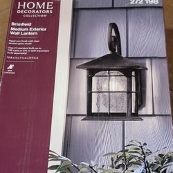 New Brimfield Aged Iron Outdoor Wall Lantern Farmhouse HB7028/Y37029A