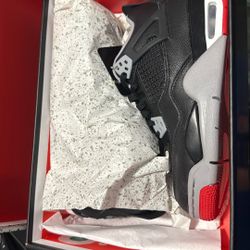 Air Jordan 4  Reimagined   grade school size 6 1/2