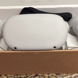 Pre-Owned Oculus Quest 2