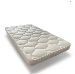 Queen mattress and boxspring