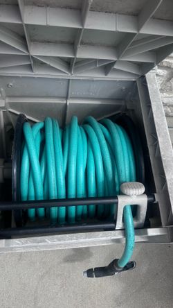 Hose with Reel box 100ft