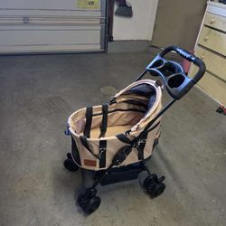 Pet stroller