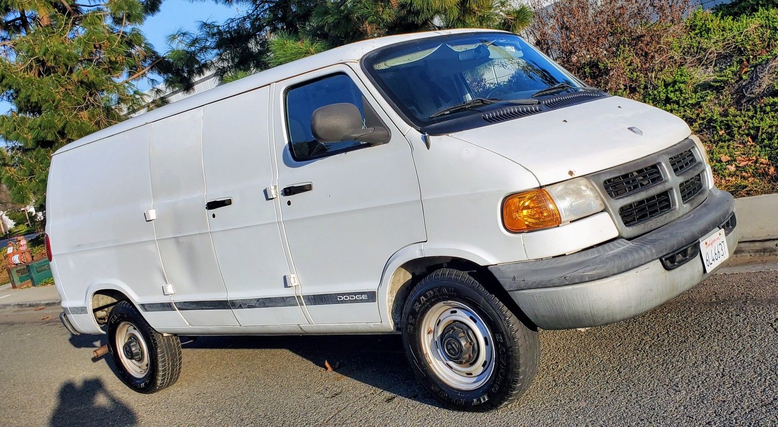 2001 Dodge Ram Cargo