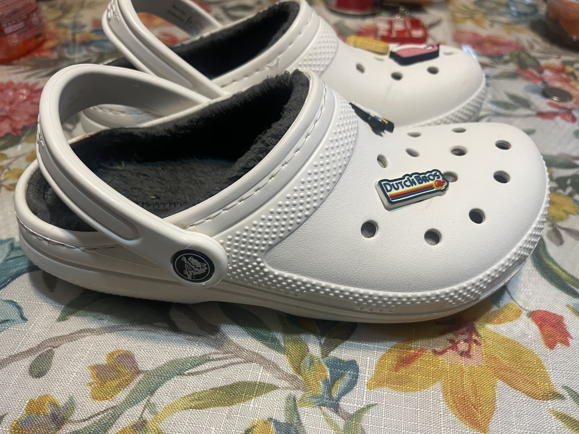 White Crocs Men’s Size 4, Women’s Size 6
