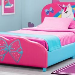 2 Twin Bedroom Set With Everything 