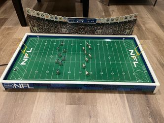 Large Tudor NFL Electric Football Game