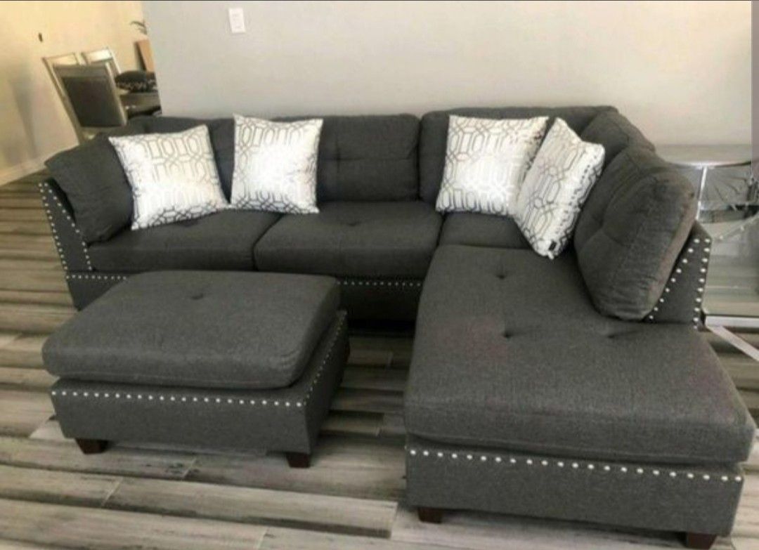 Brand New Reversible Grey Sectional Sofa +Ottoman (New In Box) 