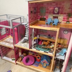 Barbie House 