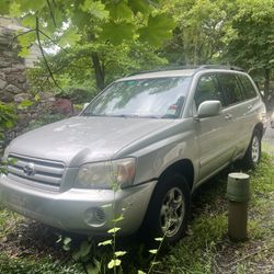 2004 Toyota Highlander