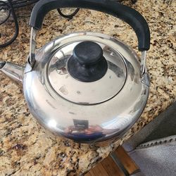 Tea Kettle 