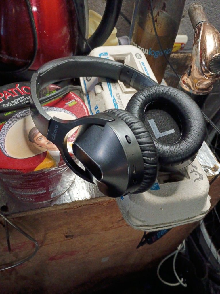 Alcoca Bluetooth Wireless Head Phones 