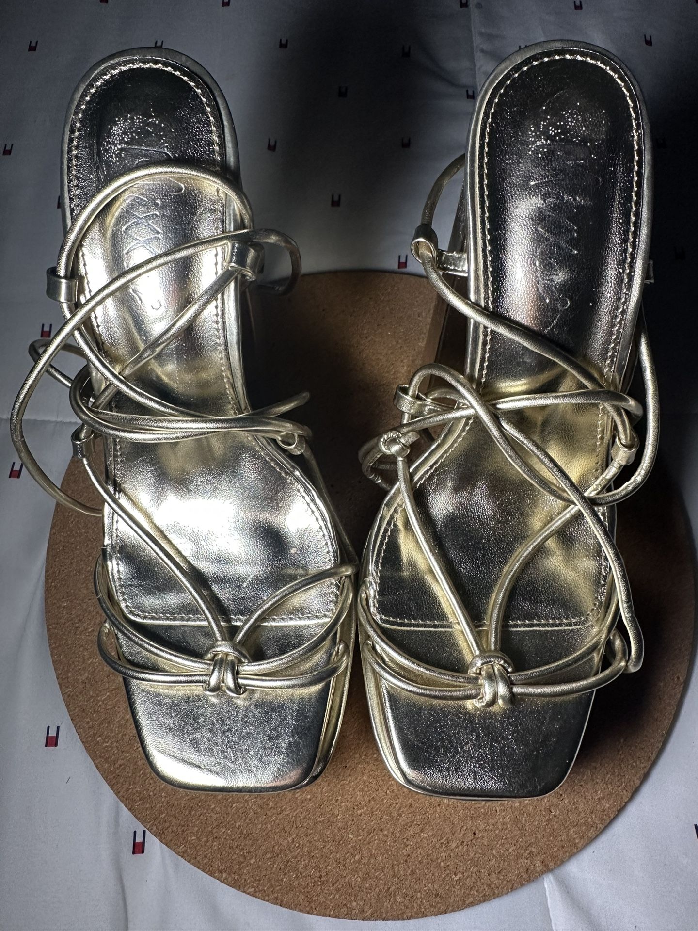 Mixx Shuz Gold Heels Size 7.5 Square Toe