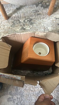 Aspen studio urn