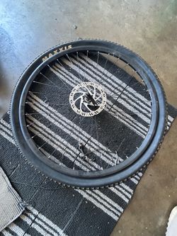 Maxxis tire/rim