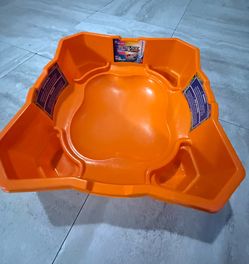 Beyblade  burst rise hyper sphere stadium