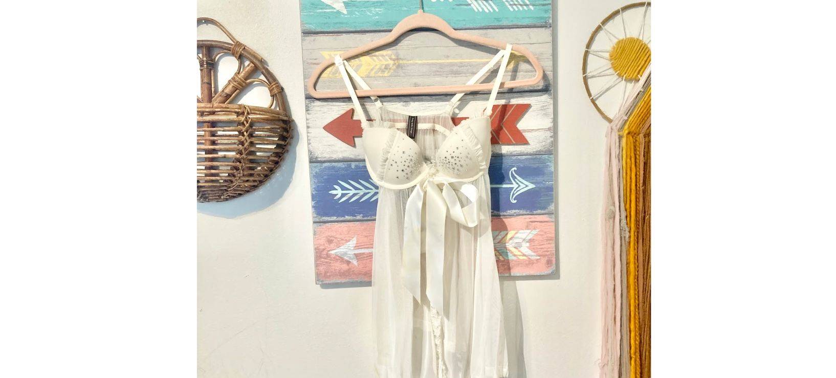 Sexy Little ThingsVintage Bridal Honeymoon Lingerie 34B