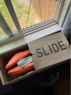 Yeezy slides enflame orange