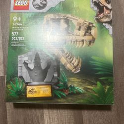 Lego T-Rex Skull