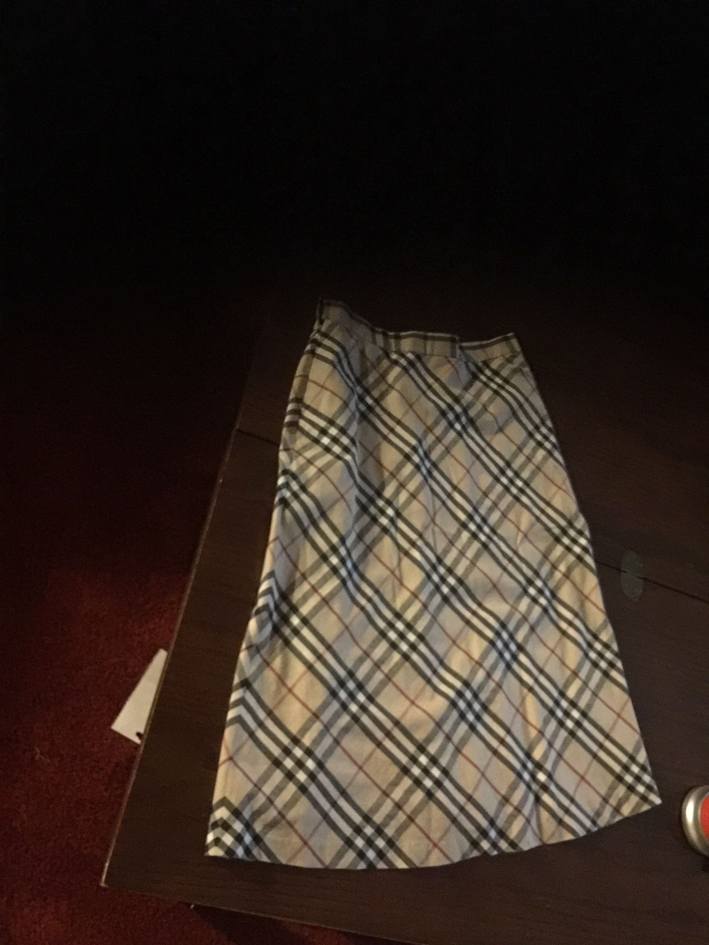 Burberry size 10 skirt