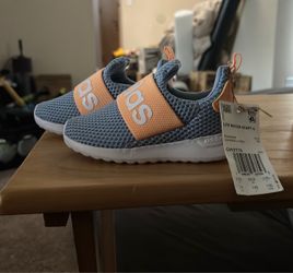 **NEW** Adidas toddler shoes