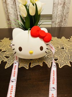 Cute hello Kitty Crossbody bag