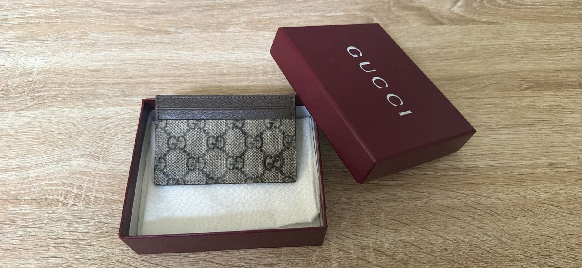 GUCCI Card Holder