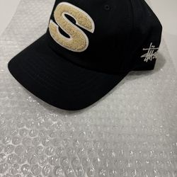 Stussy Chenille Low Pro 6-Panel