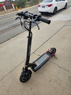 Electric scooter