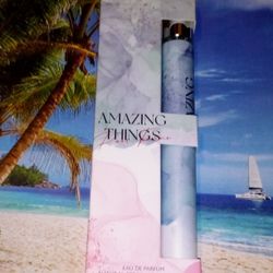 Amazing Things Pafum Spray 1.18 fl oz New In Box 