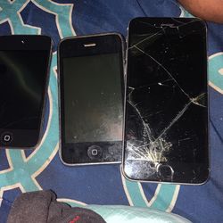 iPods And iPhone Screen Cracked But You Can Still See The Screen Galaxy Watch 120$ For Everything