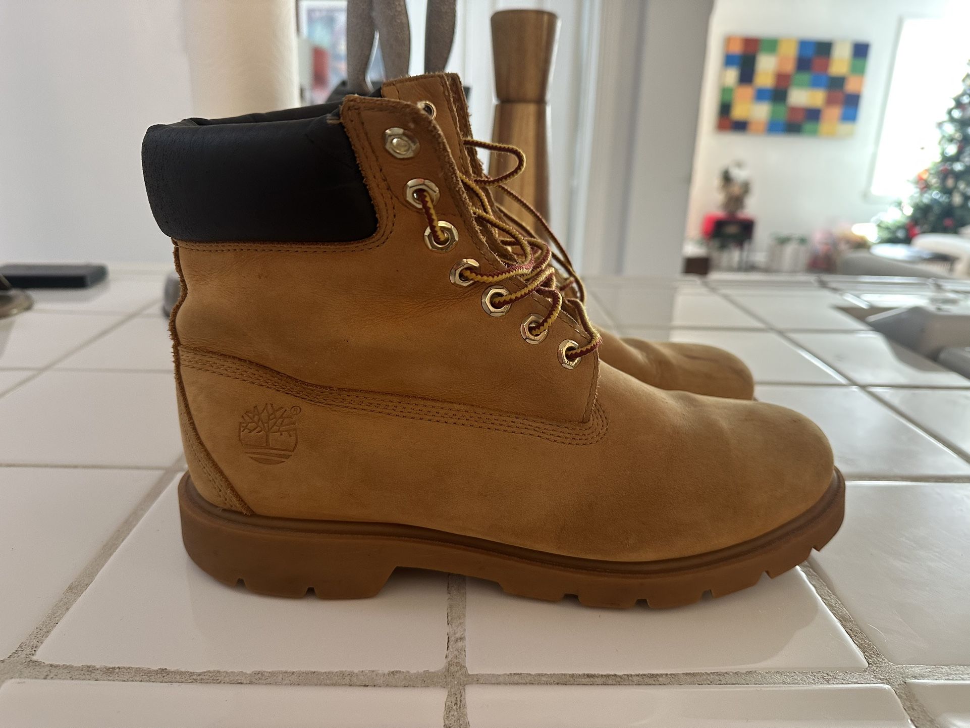 11.5 Timberland Workers Boots (like new)