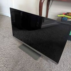 32" LED Toshiba TV 