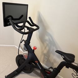 Peloton Bike