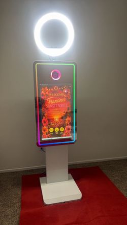 Photo Booth  Touchscreen 32inch
